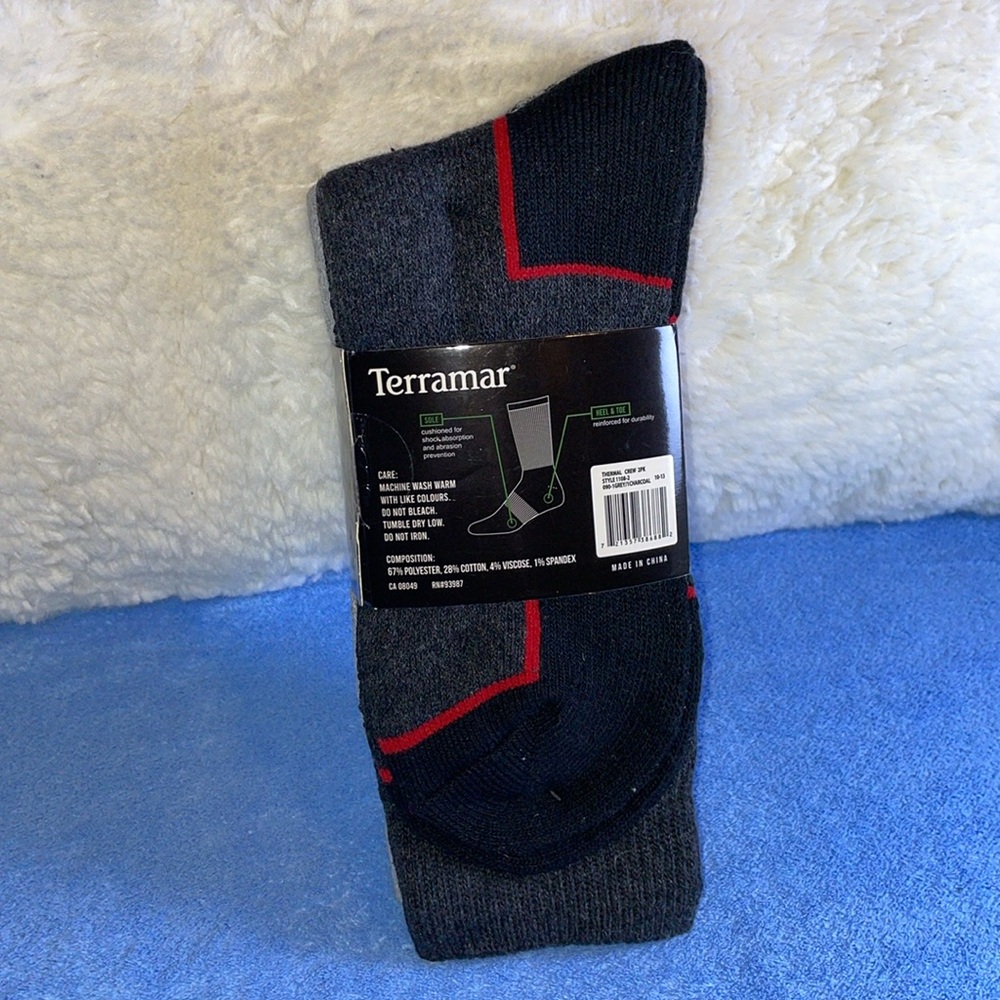 NWT Men Terramar Thermal Socks.  Size 10-3 - Picture 2 of 4